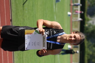 Aron Tepel Siegerehrung Kandel Speerwurf